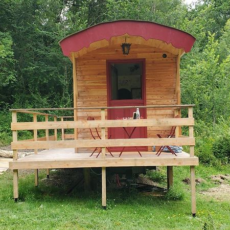 Le Val Du Pech Chantant Chambres D'Hotes Pern Buitenkant foto