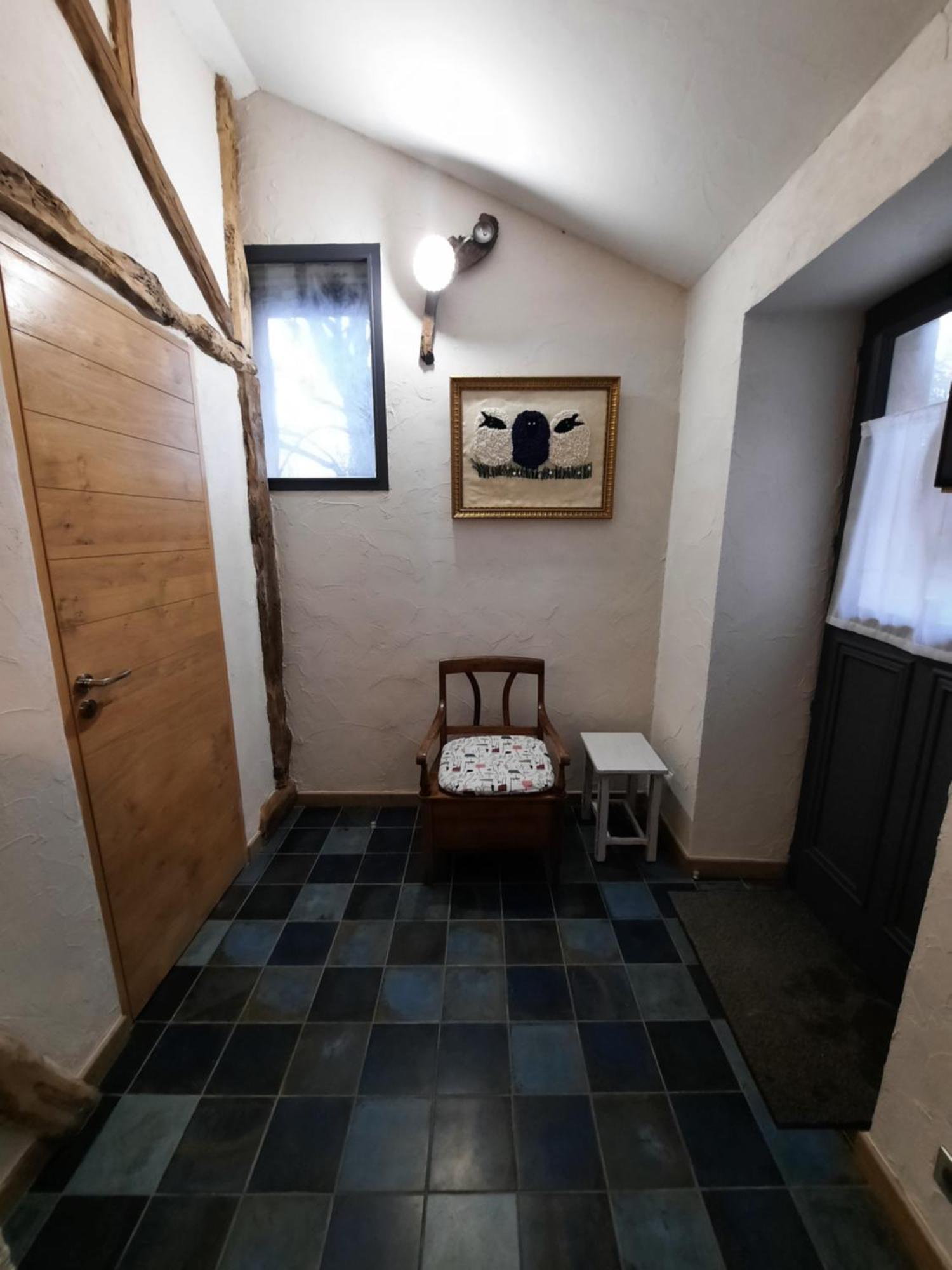 Le Val Du Pech Chantant Chambres D'Hotes Pern Buitenkant foto